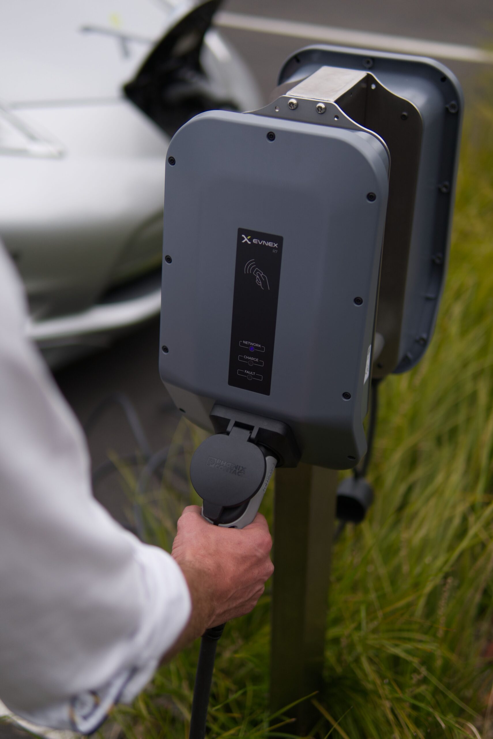 Borne de recharge installée et exploitée par Load Stations
